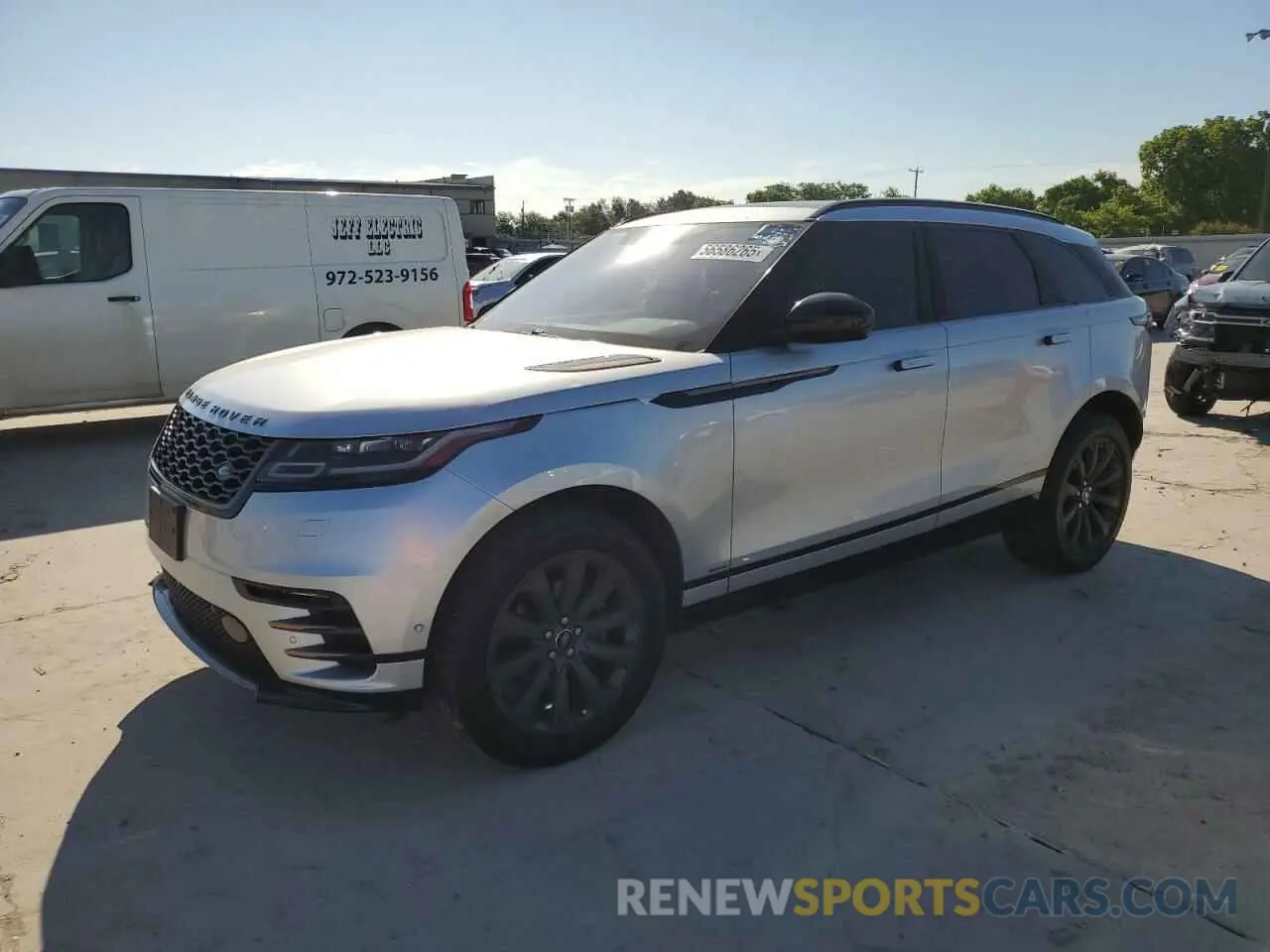1 Photograph of a damaged car SALYL2EXXKA794412 LAND ROVER RANGEROVER 2019