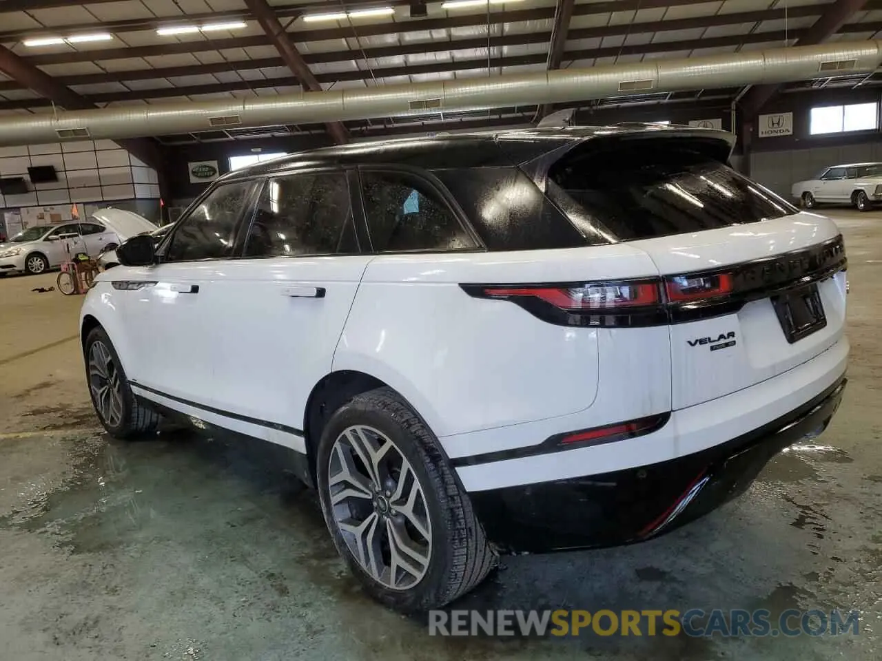 2 Photograph of a damaged car SALYL2EXXKA797438 LAND ROVER RANGEROVER 2019