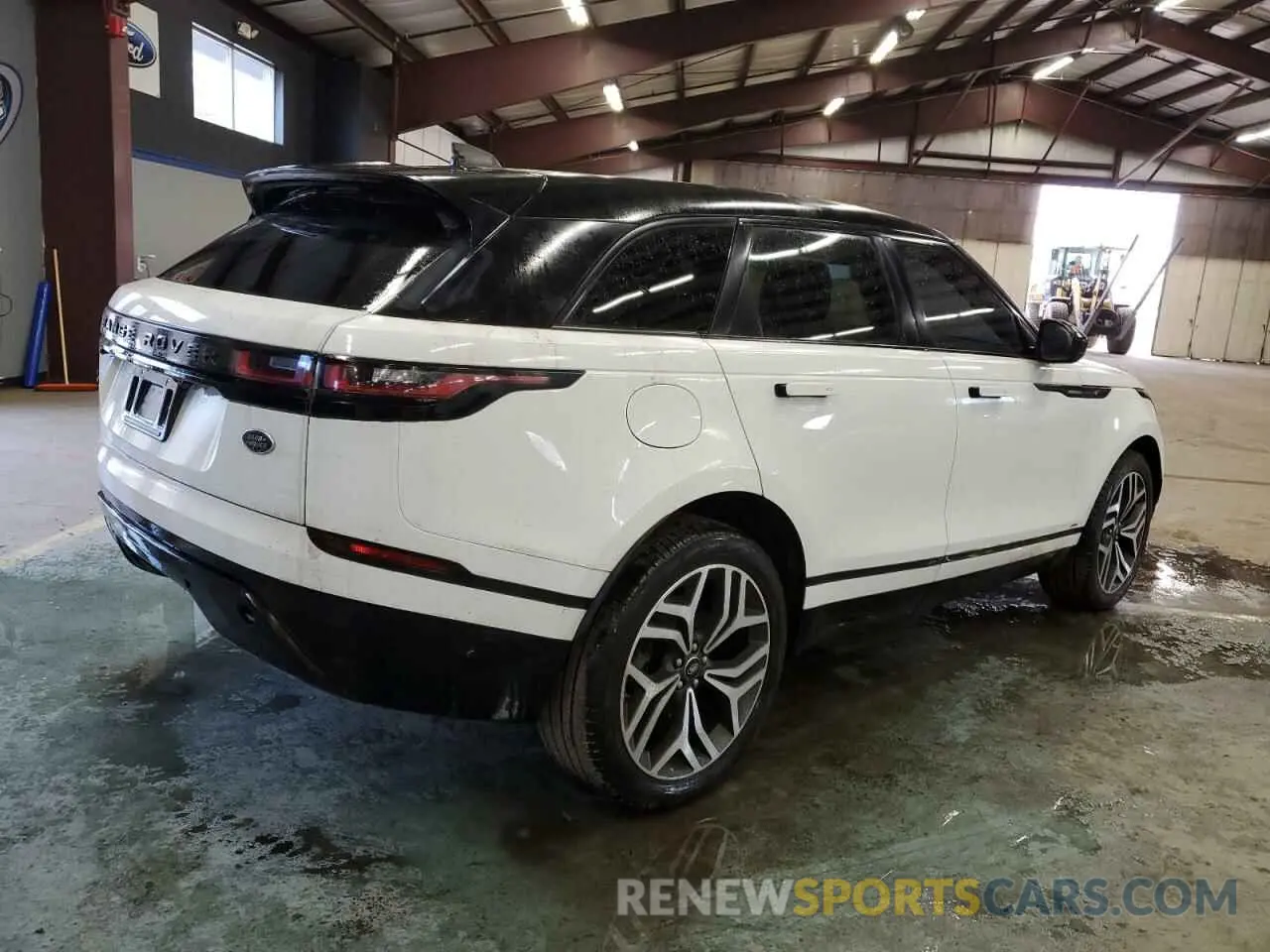 3 Photograph of a damaged car SALYL2EXXKA797438 LAND ROVER RANGEROVER 2019