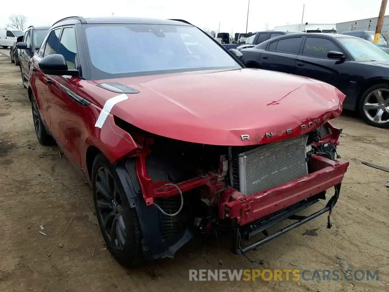 1 Photograph of a damaged car SALYL2FV0KA225985 LAND ROVER RANGEROVER 2019