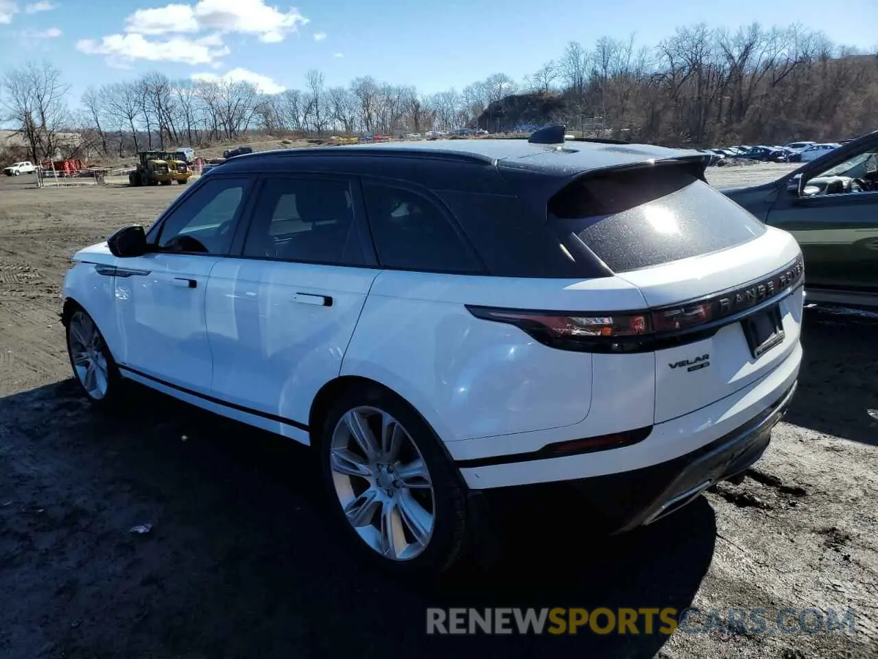 2 Photograph of a damaged car SALYL2FV4KA233877 LAND ROVER RANGEROVER 2019