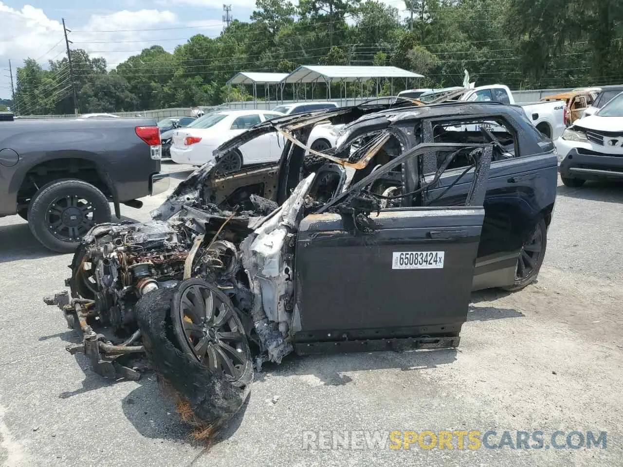 1 Photograph of a damaged car SALYL2FV9KA211485 LAND ROVER RANGEROVER 2019