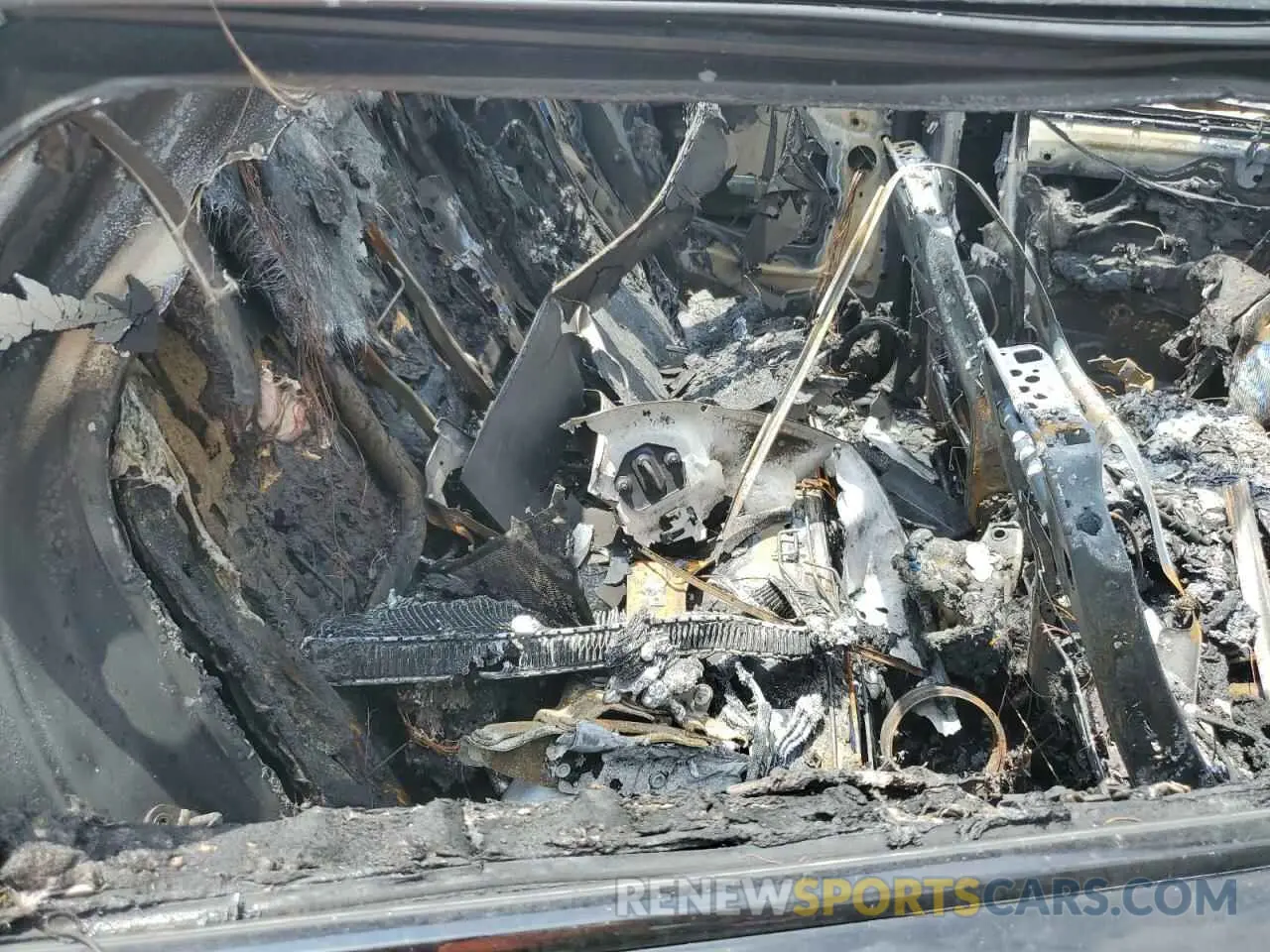10 Photograph of a damaged car SALYL2FV9KA211485 LAND ROVER RANGEROVER 2019