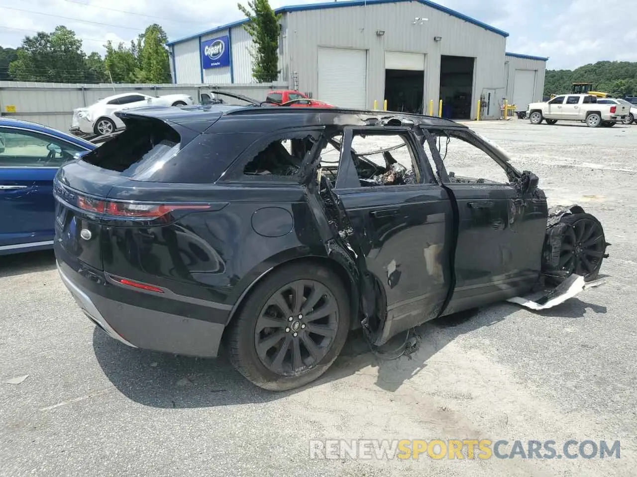 3 Photograph of a damaged car SALYL2FV9KA211485 LAND ROVER RANGEROVER 2019
