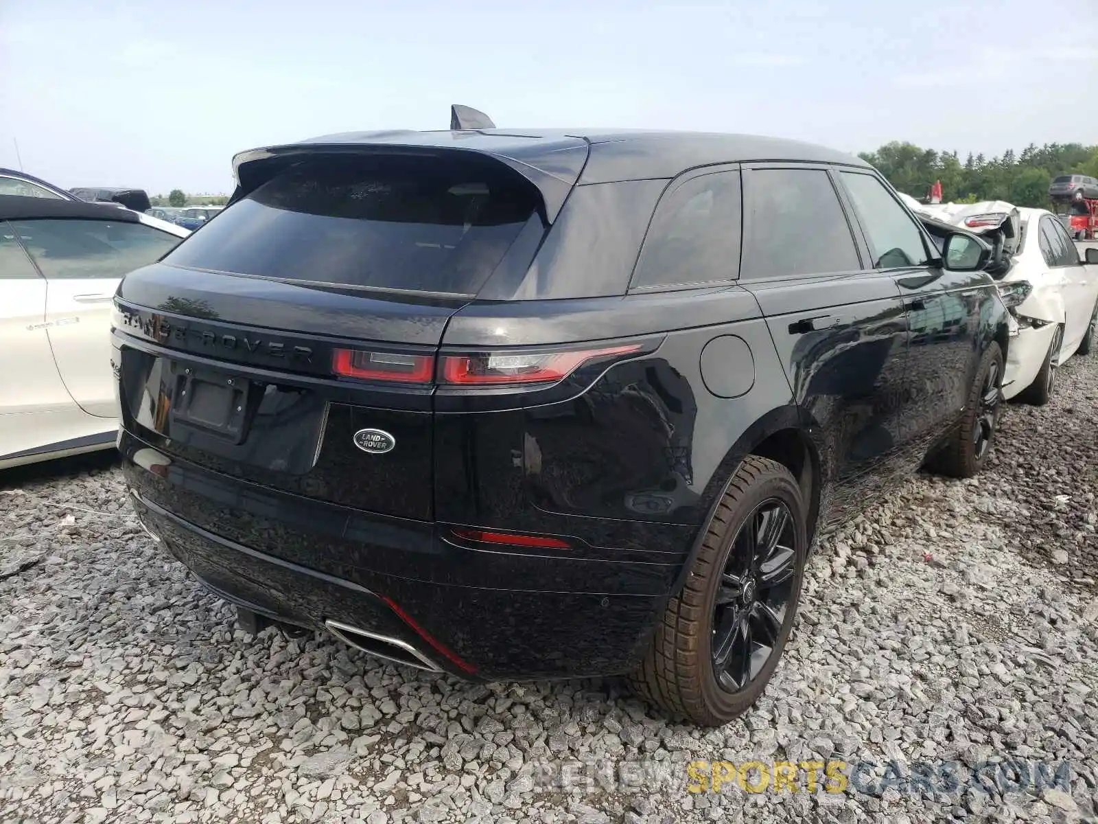 4 Photograph of a damaged car SALYL2FX1KA204130 LAND ROVER RANGEROVER 2019