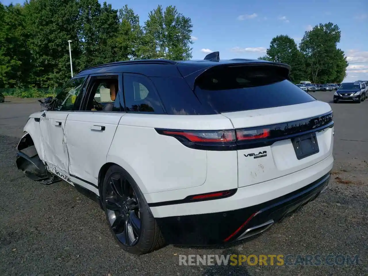 3 Photograph of a damaged car SALYM2EV2KA226232 LAND ROVER RANGEROVER 2019