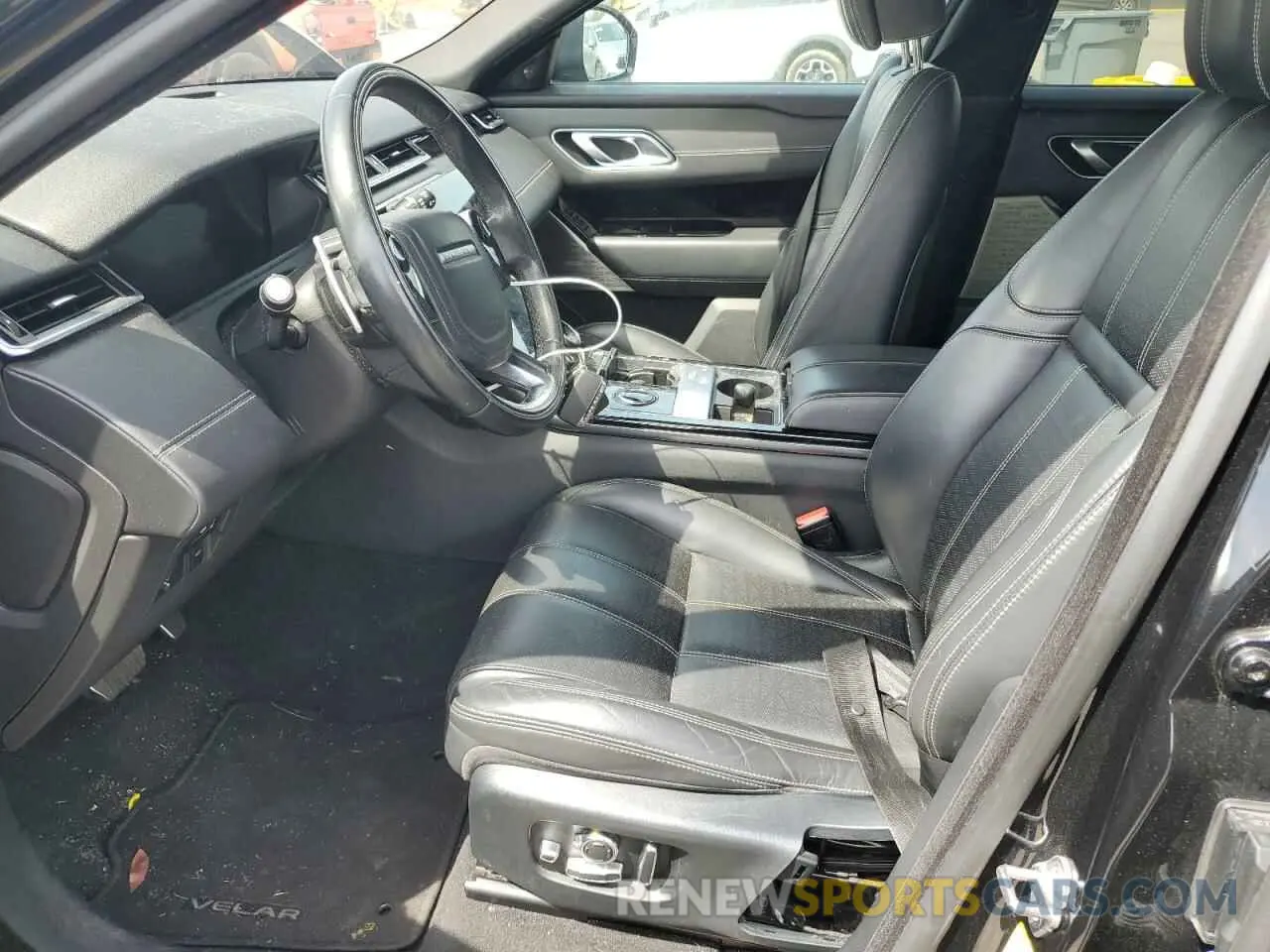 7 Photograph of a damaged car SALYM2EVXKA218685 LAND ROVER RANGEROVER 2019