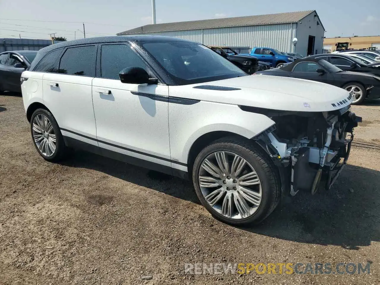 4 Photograph of a damaged car SALYM2FX7KA236237 LAND ROVER RANGEROVER 2019