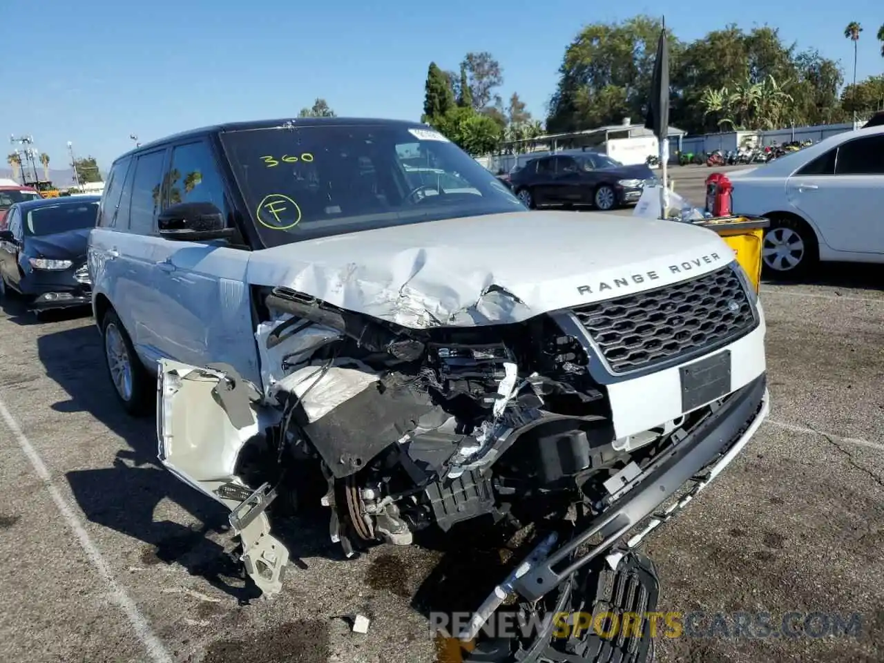 1 Photograph of a damaged car SALGR2SU7LA598756 LAND ROVER RANGEROVER 2020