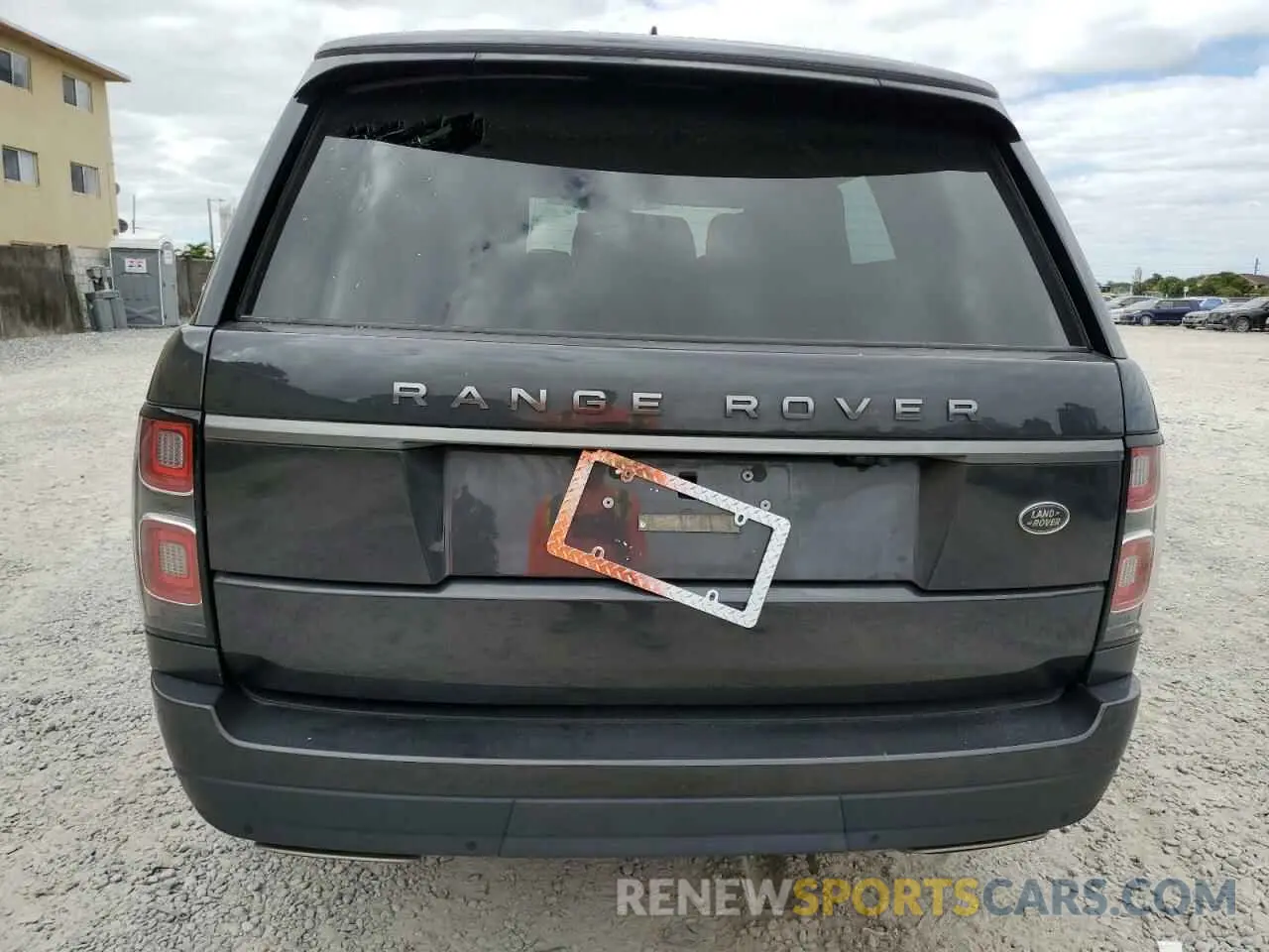 6 Photograph of a damaged car SALGR2SUXLA572829 LAND ROVER RANGEROVER 2020