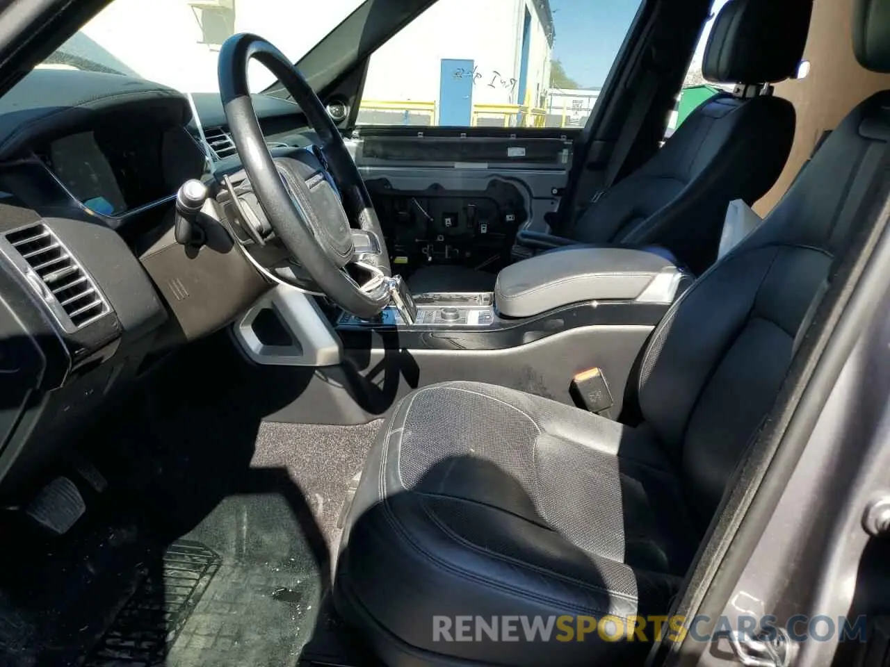7 Photograph of a damaged car SALGS2RK3LA577282 LAND ROVER RANGEROVER 2020