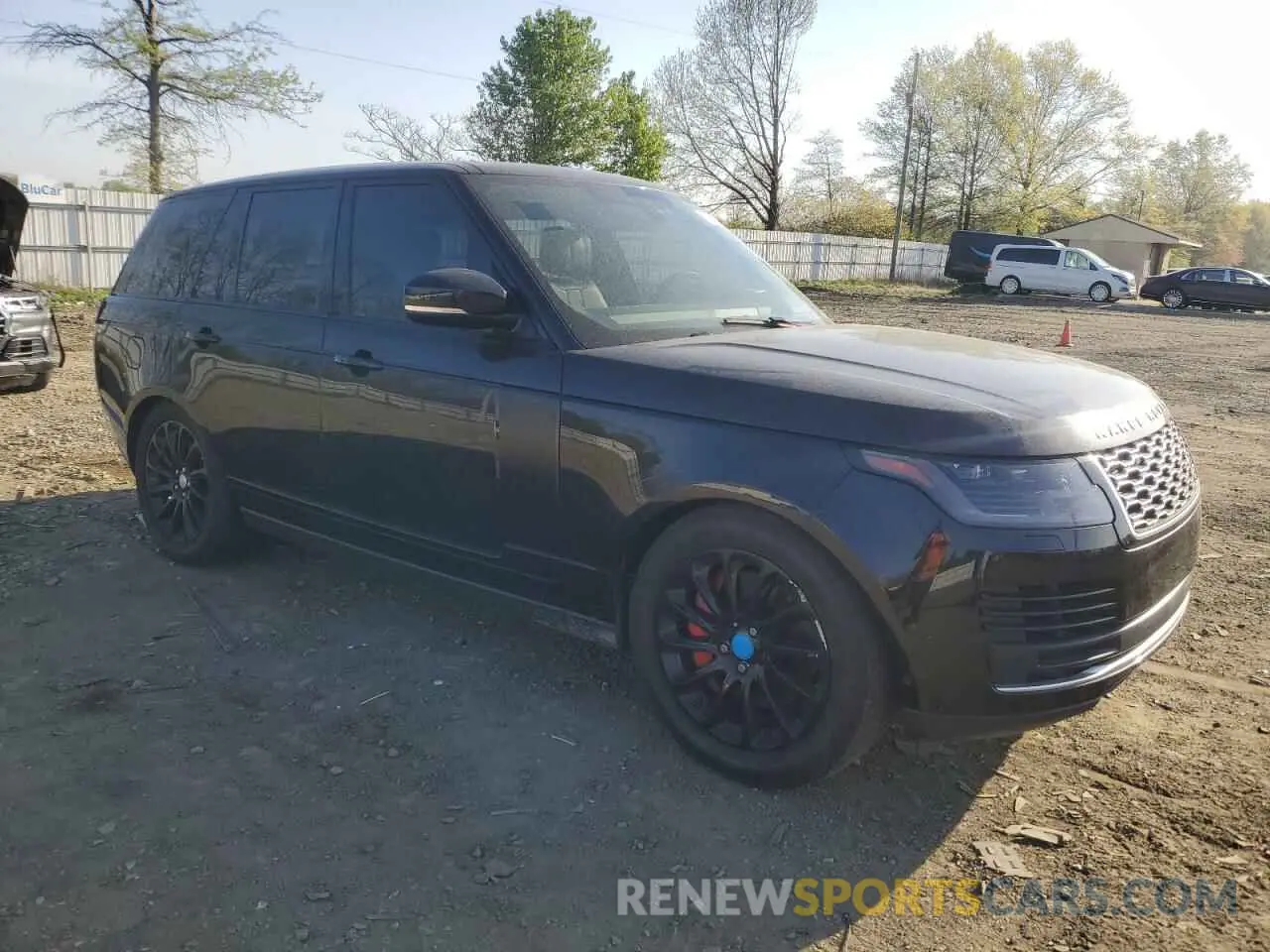 4 Photograph of a damaged car SALGS2RU0LA587656 LAND ROVER RANGEROVER 2020
