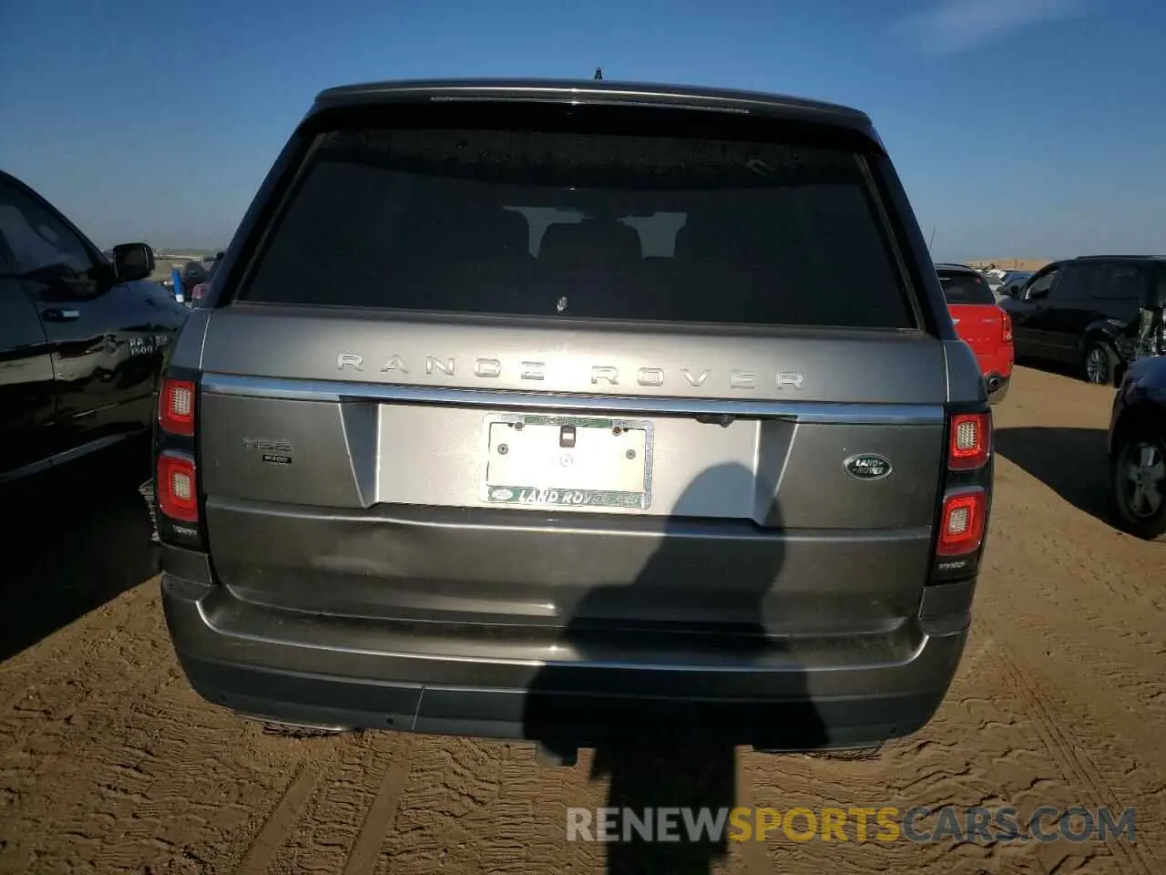 6 Photograph of a damaged car SALGS2RU1LA584670 LAND ROVER RANGEROVER 2020