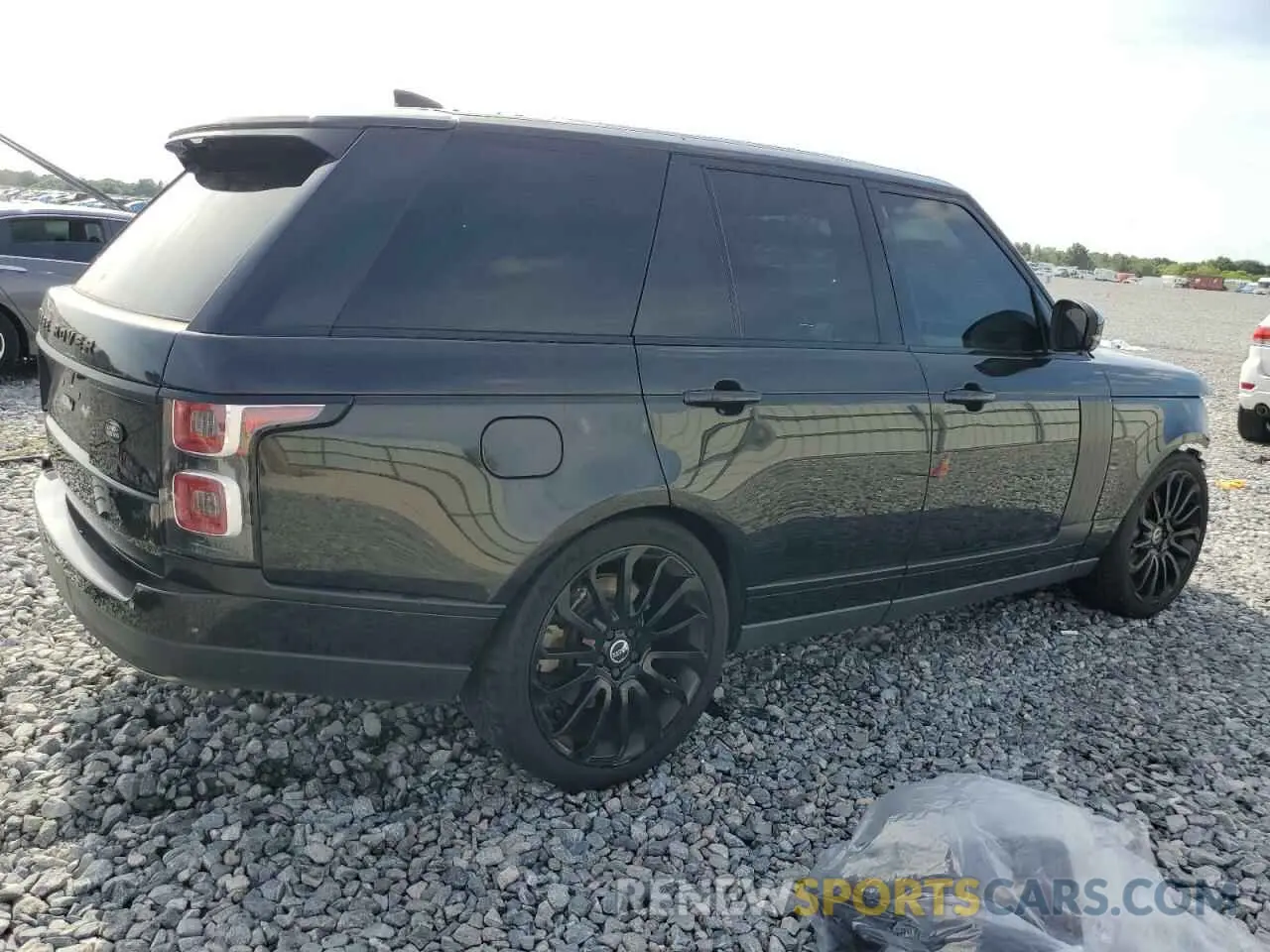 3 Photograph of a damaged car SALGS2RU4LA567748 LAND ROVER RANGEROVER 2020