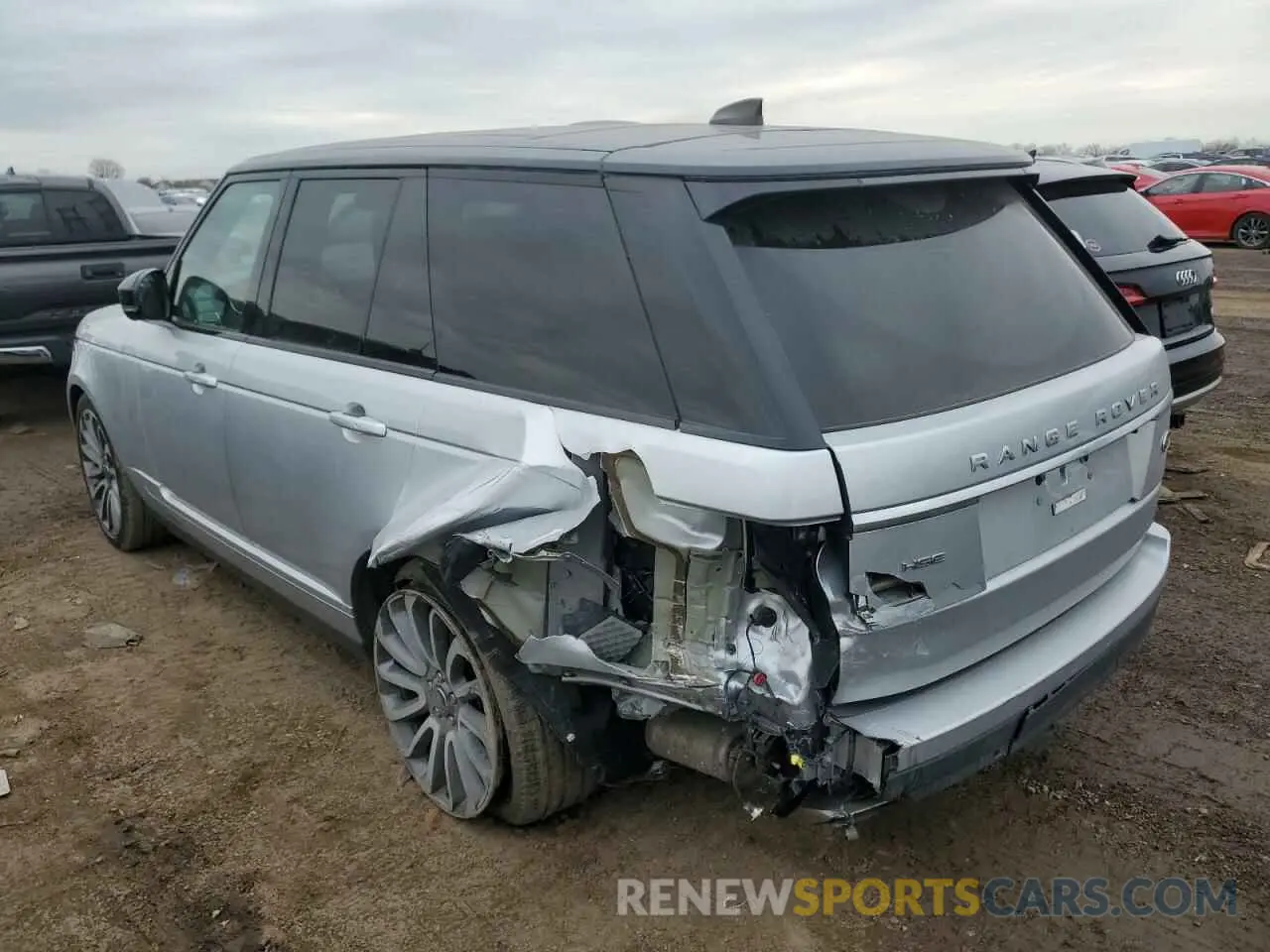 2 Photograph of a damaged car SALGS2RU4LA578989 LAND ROVER RANGEROVER 2020