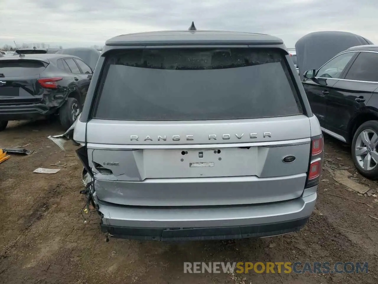 6 Photograph of a damaged car SALGS2RU4LA578989 LAND ROVER RANGEROVER 2020