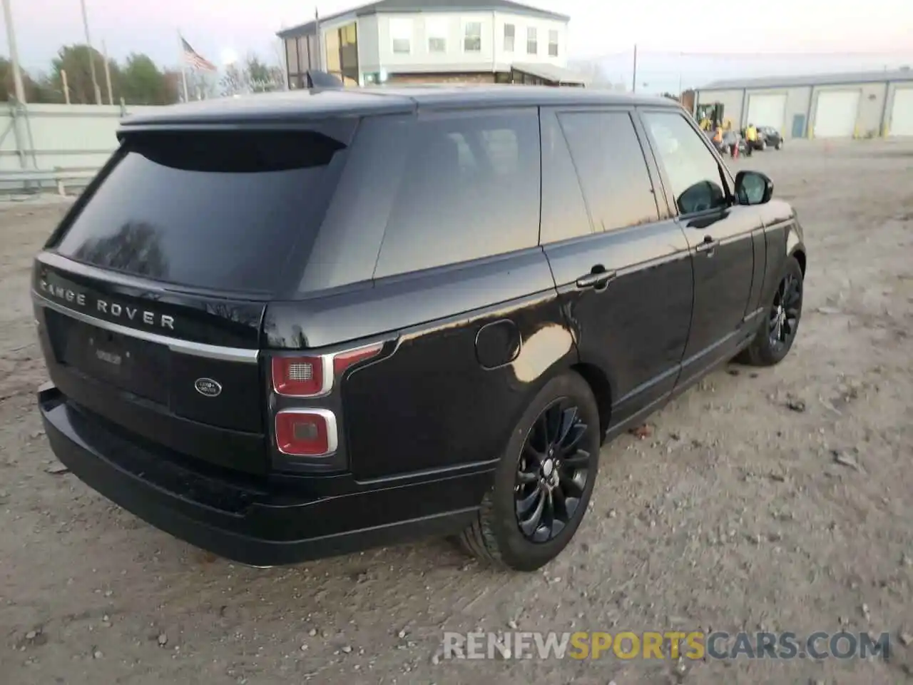 4 Photograph of a damaged car SALGS2RU4LA584372 LAND ROVER RANGEROVER 2020