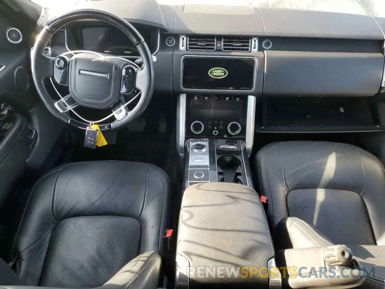 8 Photograph of a damaged car SALGS2RU5LA578838 LAND ROVER RANGEROVER 2020