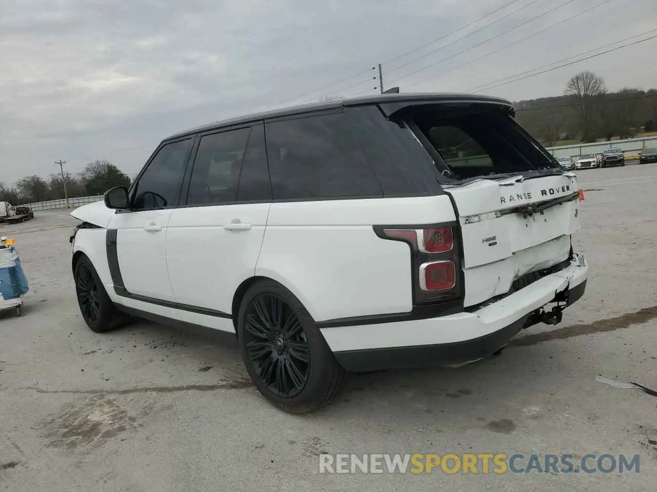 2 Photograph of a damaged car SALGS2RU5LA591525 LAND ROVER RANGEROVER 2020