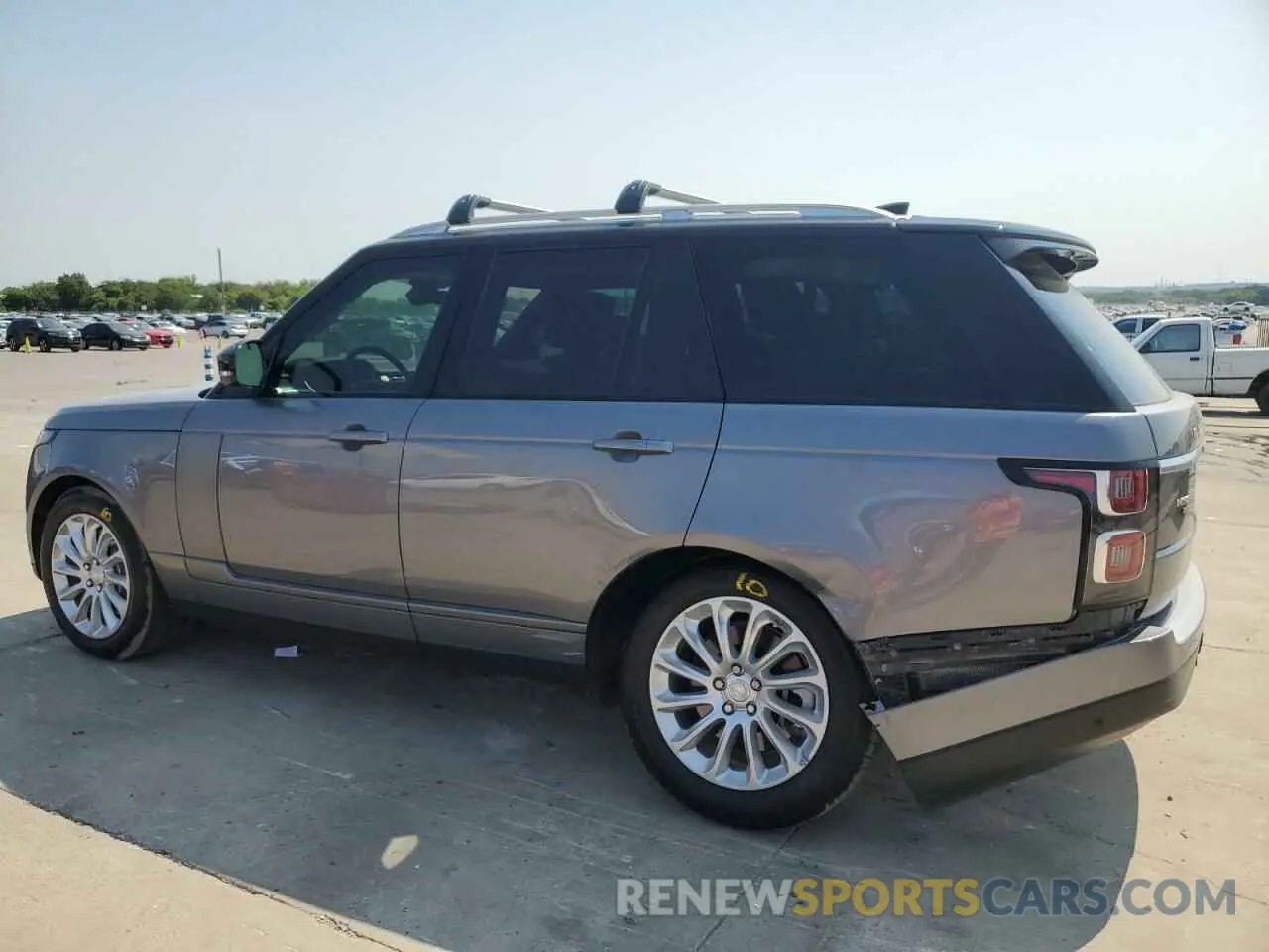 2 Photograph of a damaged car SALGS2RU7LA574144 LAND ROVER RANGEROVER 2020
