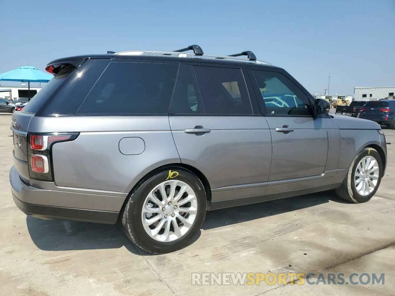 3 Photograph of a damaged car SALGS2RU7LA574144 LAND ROVER RANGEROVER 2020