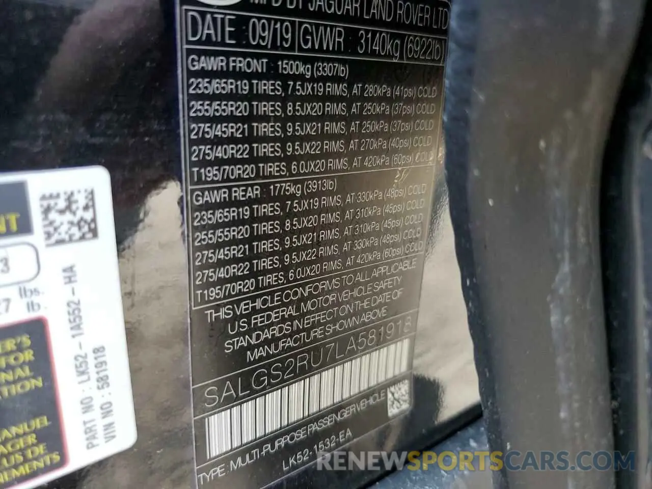 13 Photograph of a damaged car SALGS2RU7LA581918 LAND ROVER RANGEROVER 2020