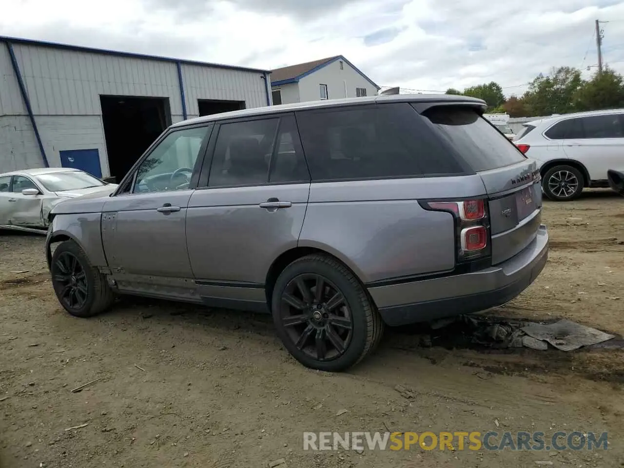 2 Photograph of a damaged car SALGS2RUXLA405266 LAND ROVER RANGEROVER 2020
