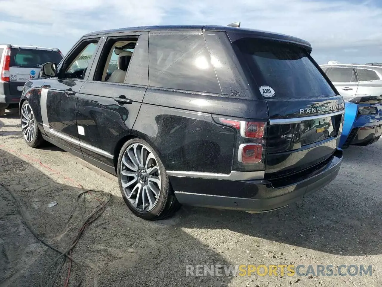 2 Photograph of a damaged car SALGS2SE0LA568897 LAND ROVER RANGEROVER 2020