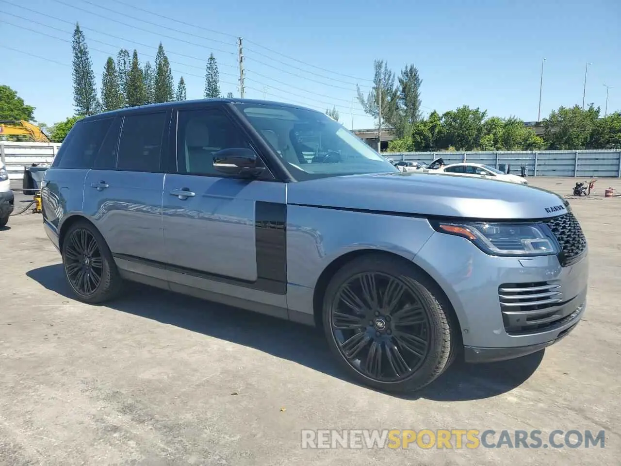 4 Photograph of a damaged car SALGS2SE2LA414448 LAND ROVER RANGEROVER 2020