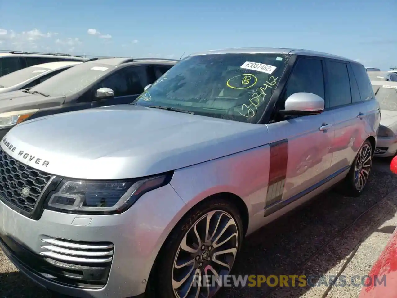 2 Photograph of a damaged car SALGS2SE3LA410232 LAND ROVER RANGEROVER 2020