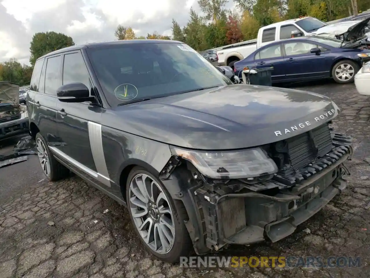 1 Photograph of a damaged car SALGS2SE4LA403953 LAND ROVER RANGEROVER 2020