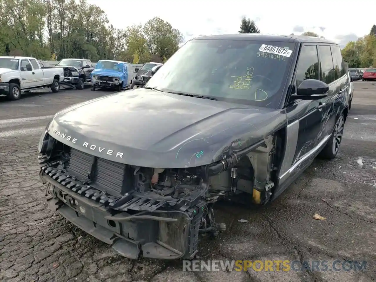 2 Photograph of a damaged car SALGS2SE4LA403953 LAND ROVER RANGEROVER 2020