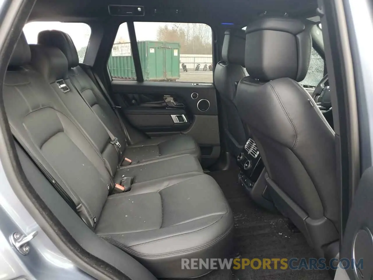 11 Photograph of a damaged car SALGS2SE5LA595254 LAND ROVER RANGEROVER 2020
