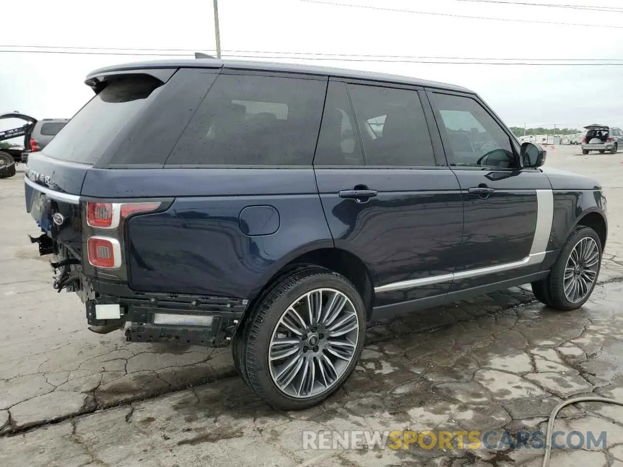 3 Photograph of a damaged car SALGS2SE6LA584151 LAND ROVER RANGEROVER 2020