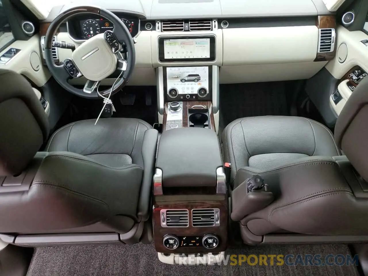 8 Photograph of a damaged car SALGS2SE6LA584151 LAND ROVER RANGEROVER 2020