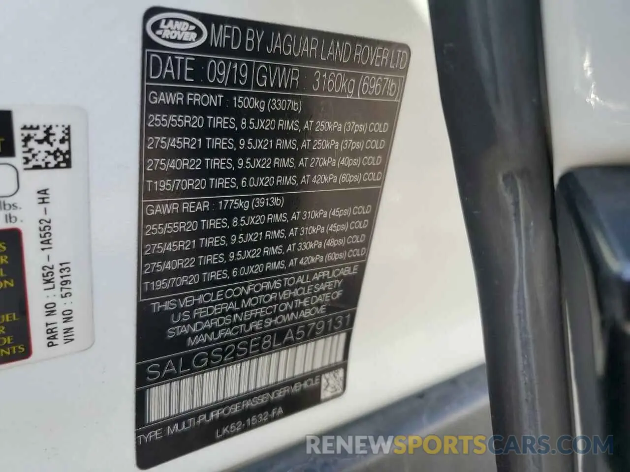 13 Photograph of a damaged car SALGS2SE8LA579131 LAND ROVER RANGEROVER 2020