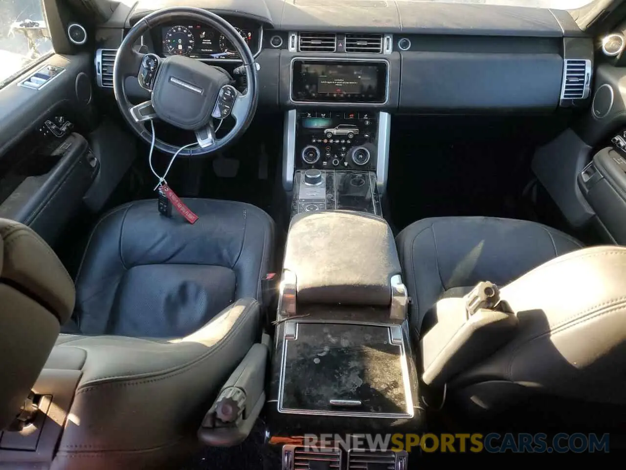 8 Photograph of a damaged car SALGS5SE3LA586215 LAND ROVER RANGEROVER 2020