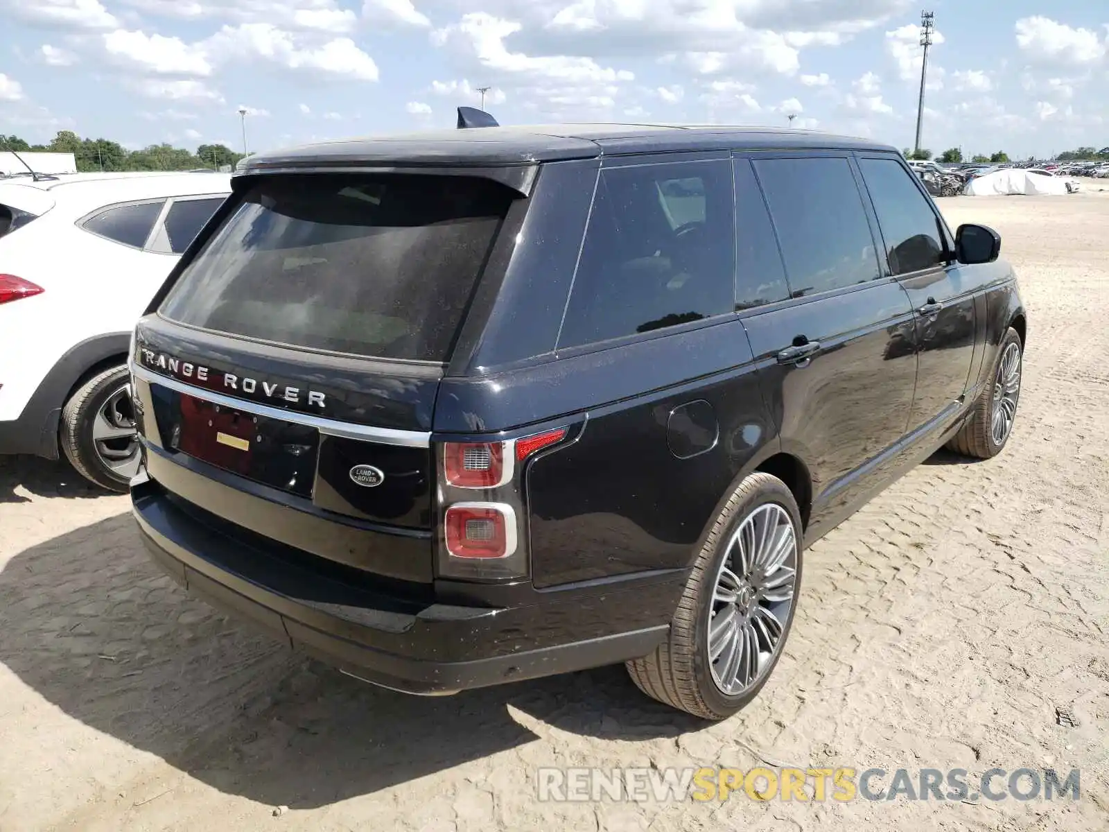 4 Photograph of a damaged car SALGS5SE4LA413092 LAND ROVER RANGEROVER 2020