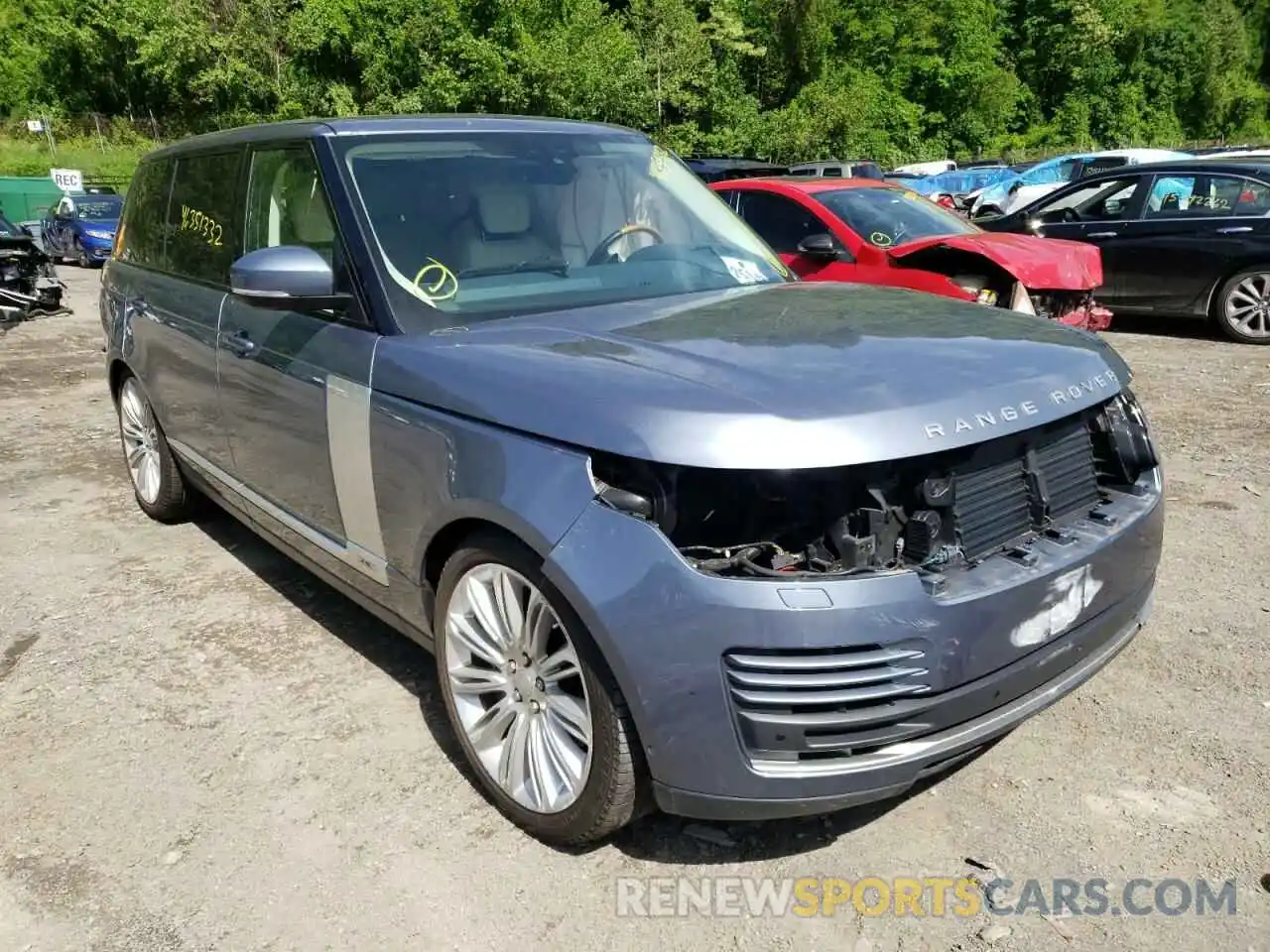 1 Photograph of a damaged car SALGS5SE5LA569576 LAND ROVER RANGEROVER 2020