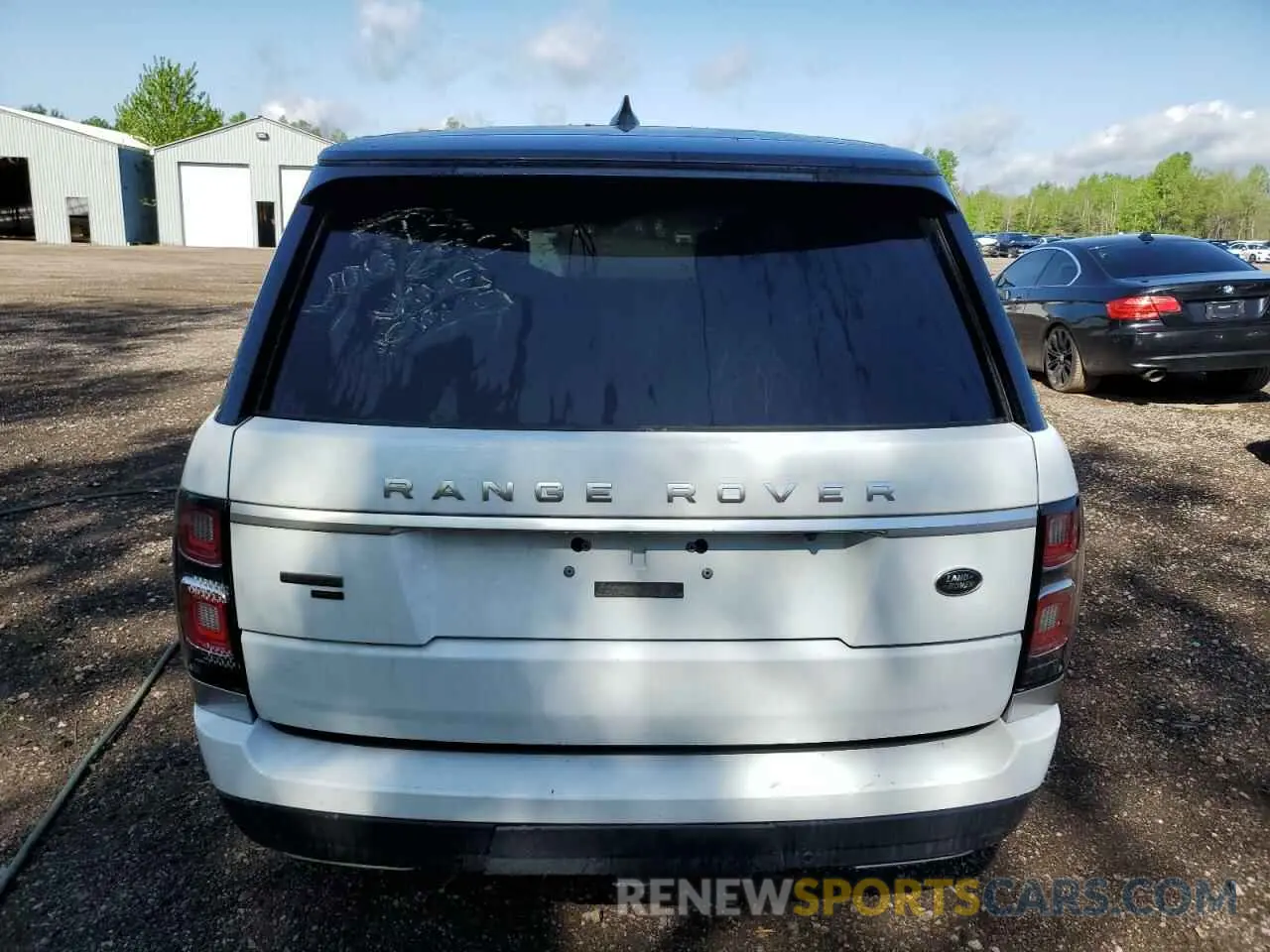 6 Photograph of a damaged car SALGV2SE7LA595246 LAND ROVER RANGEROVER 2020