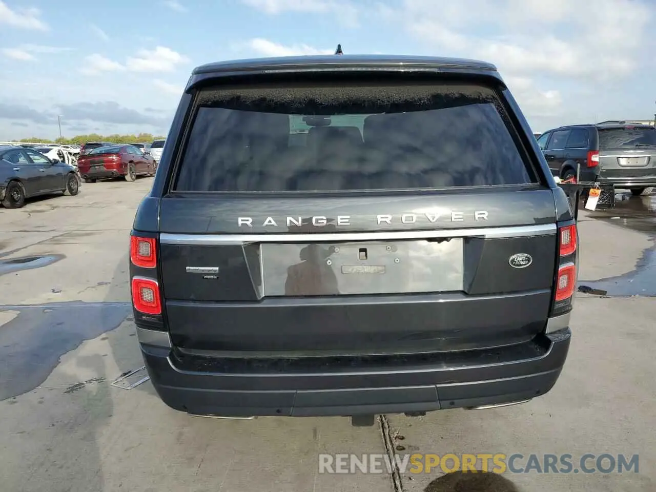 6 Photograph of a damaged car SALGV5SE1LA593476 LAND ROVER RANGEROVER 2020
