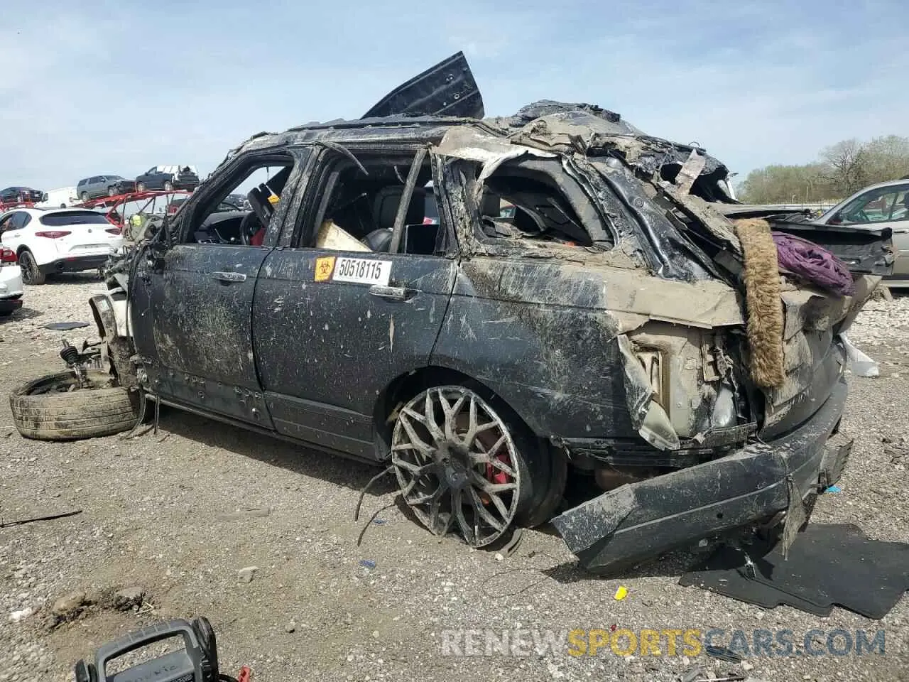 2 Photograph of a damaged car SALGW2RE2LA580463 LAND ROVER RANGEROVER 2020