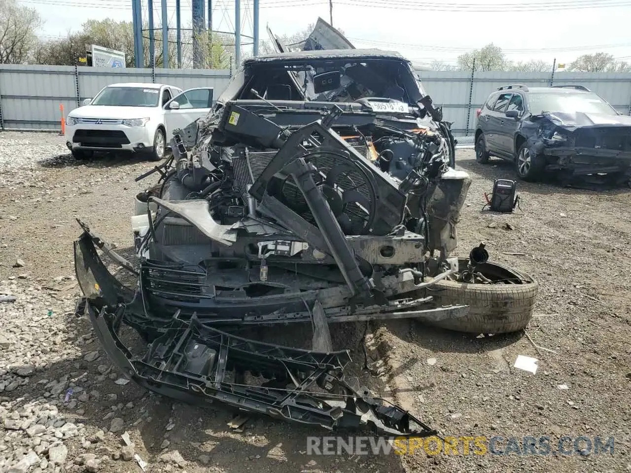 5 Photograph of a damaged car SALGW2RE2LA580463 LAND ROVER RANGEROVER 2020