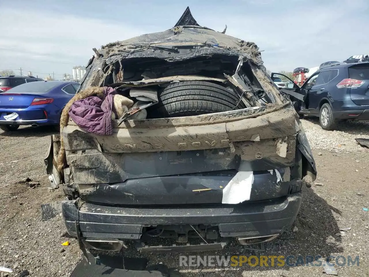 6 Photograph of a damaged car SALGW2RE2LA580463 LAND ROVER RANGEROVER 2020