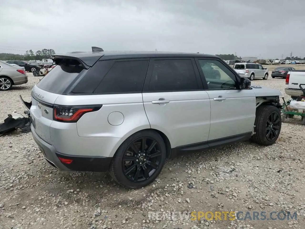 3 Photograph of a damaged car SALWG2SU0LA713408 LAND ROVER RANGEROVER 2020
