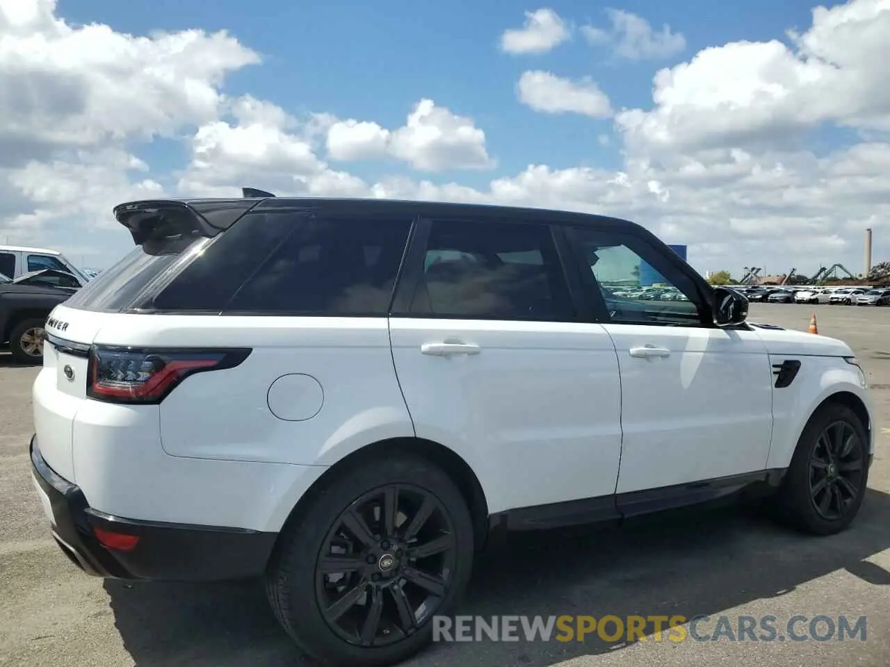 3 Photograph of a damaged car SALWR2RY0LA705831 LAND ROVER RANGEROVER 2020