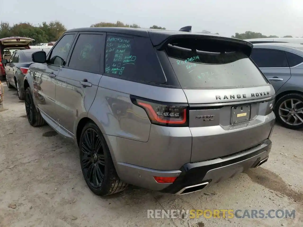 3 Photograph of a damaged car SALWR2SE0LA742944 LAND ROVER RANGEROVER 2020