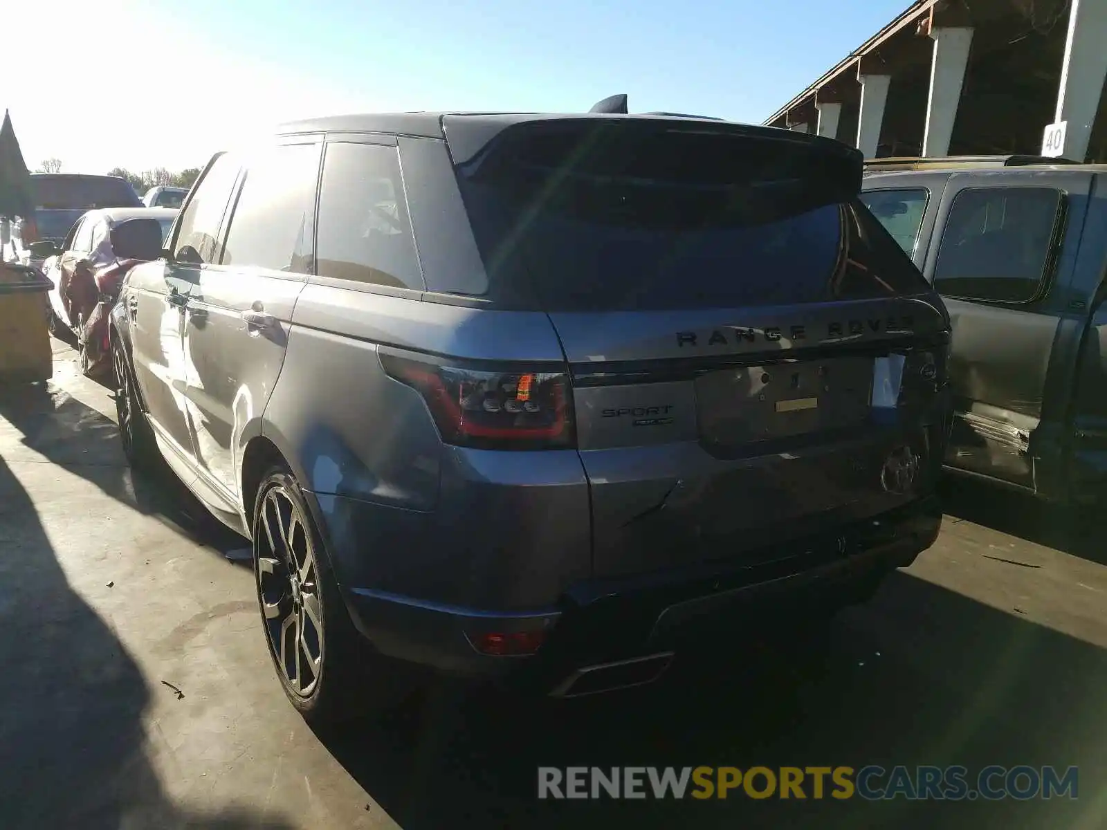 3 Photograph of a damaged car SALWR2SE3LA885550 LAND ROVER RANGEROVER 2020