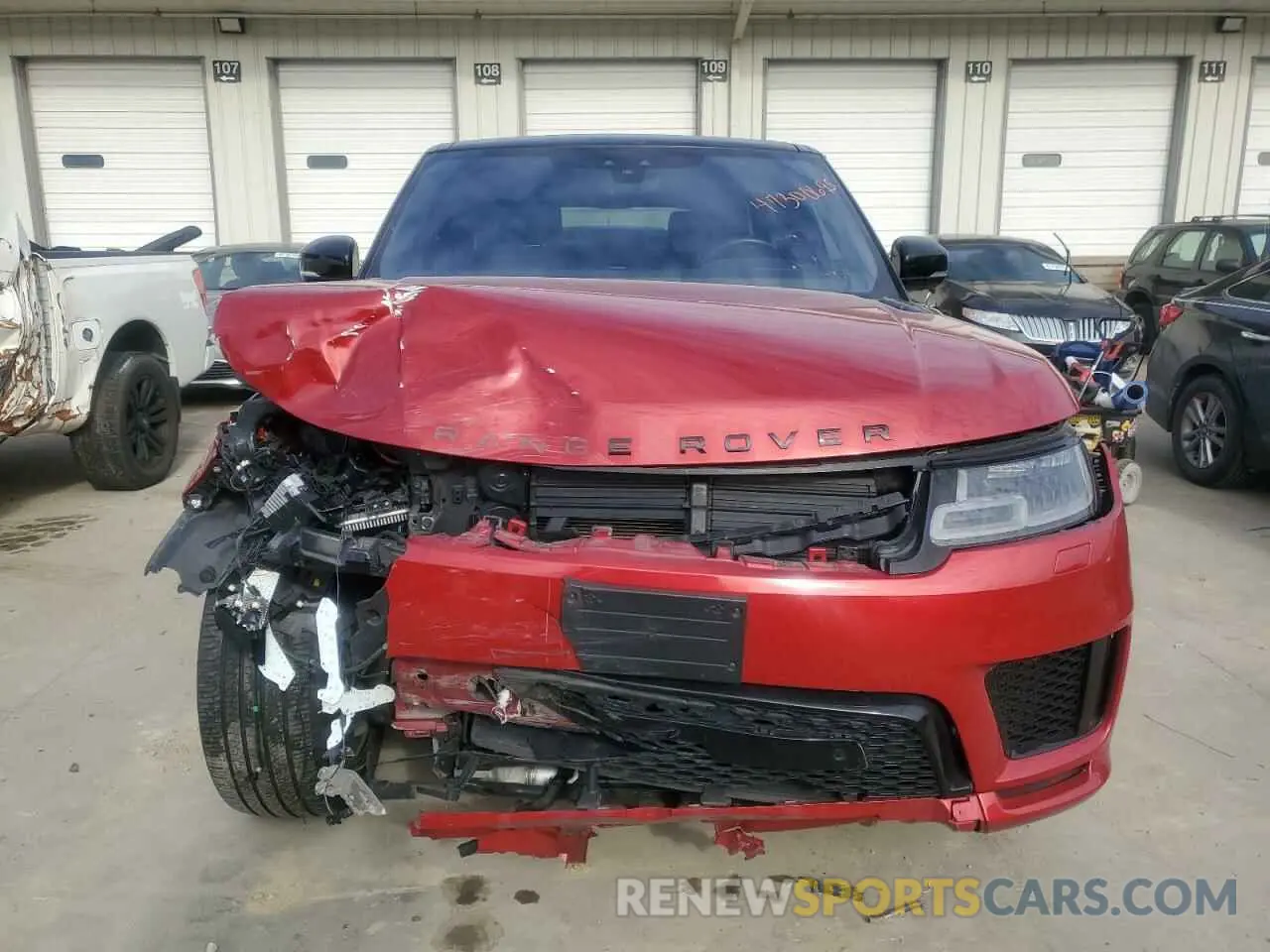 5 Photograph of a damaged car SALWR2SE5LA707378 LAND ROVER RANGEROVER 2020