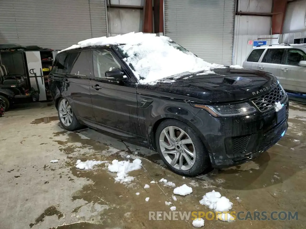 4 Photograph of a damaged car SALWR2SE9LA722997 LAND ROVER RANGEROVER 2020